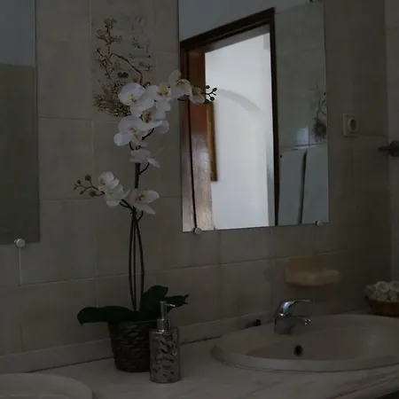 Casa Belmira ألفور